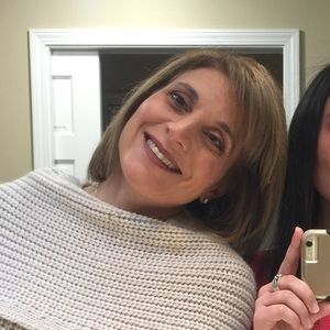 Meet your Posher, Joann